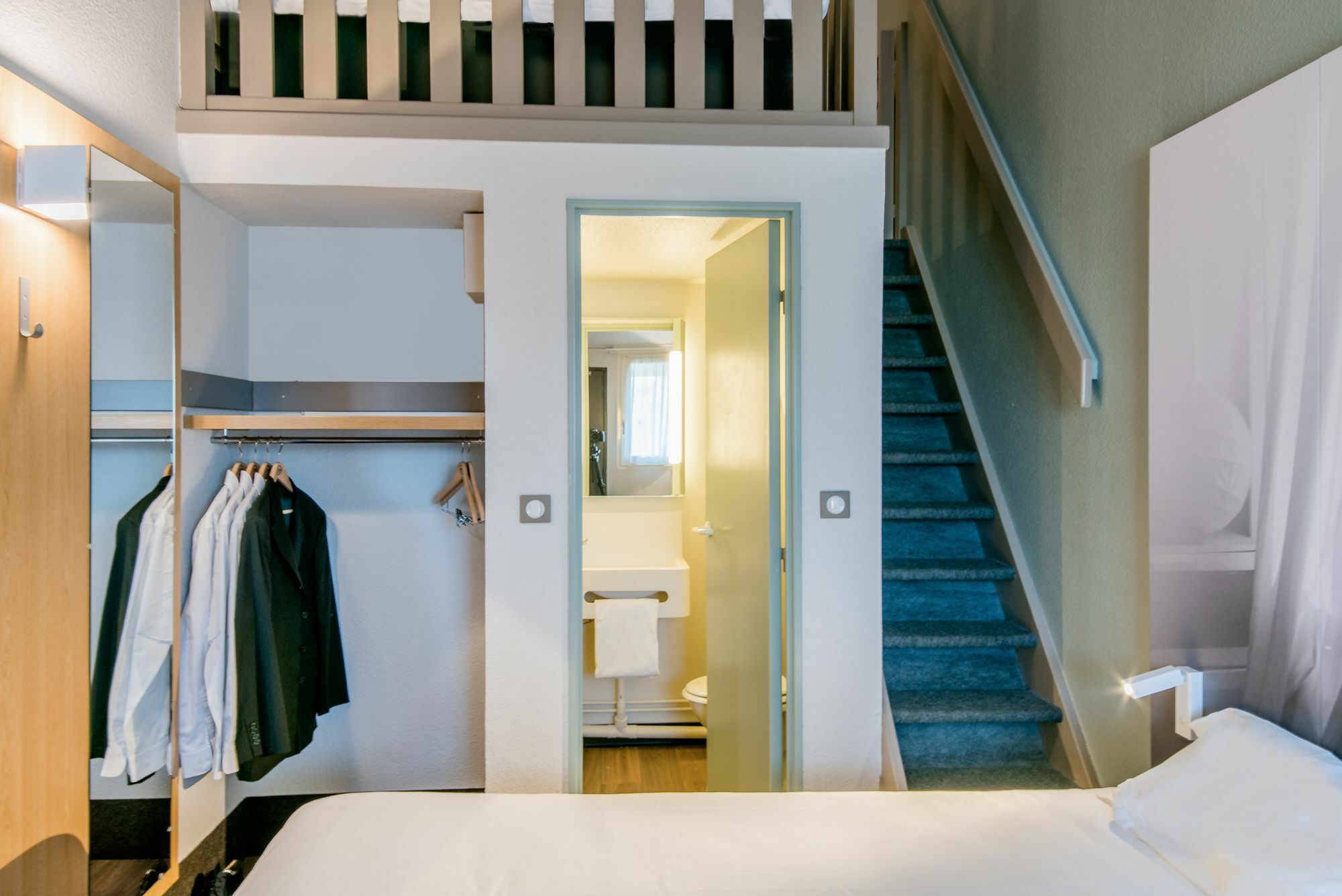 B&B Hotel Bordeaux Лормон Екстер'єр фото